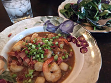 Load image into Gallery viewer, Shrimp &amp; Bay Scallops in a Spicy Garlic Ginger Sauce