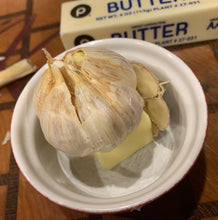 Load image into Gallery viewer, Roasted Garlic Butter and 30  ways to use it